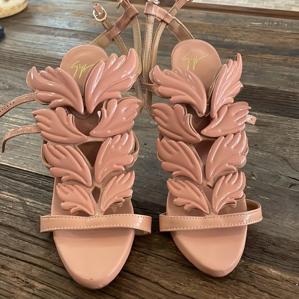 Giuseppe Zanotti Cruel Summers Sz 8 Authentic Heels Made in Italy, Pale Pink - Picture 13 of 14
